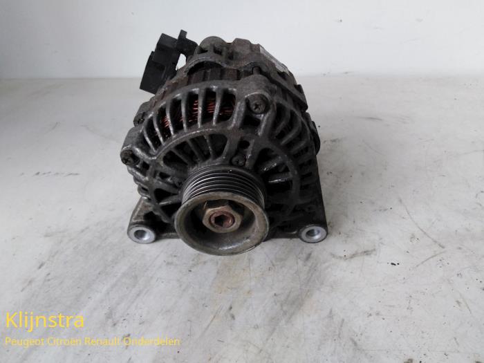 Gebruikte Dynamo Peugeot 206 (2A/C/H/J/S) 2.0 GTI 16V Prijs op aanvraag aangeboden door Fa. Klijnstra & Zn. VOF