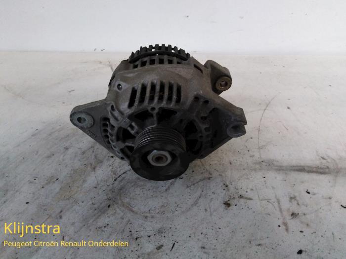 Gebruikte Dynamo Peugeot 306 (7D) 2.0 Prijs op aanvraag aangeboden door Fa. Klijnstra & Zn. VOF