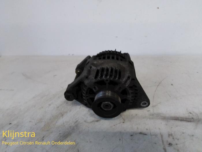 Gebruikte Dynamo Peugeot 306 (7A/C/S) 2.0 XSi,ST Prijs op aanvraag aangeboden door Fa. Klijnstra & Zn. VOF