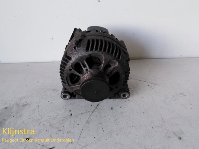 Gebruikte Dynamo Peugeot 406 Coupé (8C) 2.2 HDI 16V FAP Prijs op aanvraag aangeboden door Fa. Klijnstra & Zn. VOF