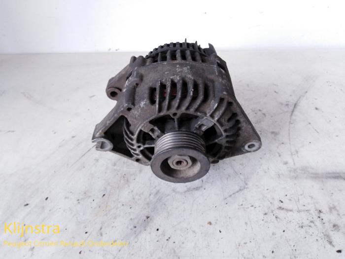 Gebruikte Dynamo Peugeot Boxer (230L) 2.5D 270C 12V Prijs op aanvraag aangeboden door Fa. Klijnstra & Zn. VOF