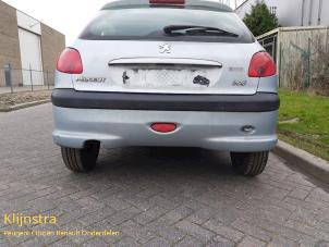 Gebruikte Achterbumper Peugeot 206 (2A/C/H/J/S) 1.1 XN,XR Prijs op aanvraag aangeboden door Fa. Klijnstra & Zn. VOF