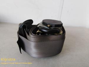 Gebruikte Veiligheidsgordel rechts-voor Citroen C5 I Berline (DC) 1.8 16V Prijs € 55,00 Margeregeling aangeboden door Fa. Klijnstra & Zn. VOF