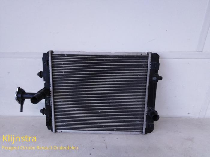 Gebruikte Radiateur Peugeot 107 1.0 12V Prijs op aanvraag aangeboden door Fa. Klijnstra & Zn. VOF