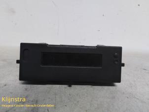 Gebruikte Display Interieur Renault Clio Prijs op aanvraag aangeboden door Fa. Klijnstra & Zn. VOF