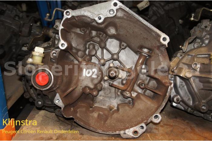 Gebruikte Versnellingsbak Peugeot 306 (7A/C/S) 1.4 Kat. Prijs op aanvraag aangeboden door Fa. Klijnstra & Zn. VOF