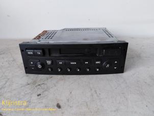 Gebruikte Radio/Cassette Peugeot 307 SW (3H) 2.0 HDi 90 Prijs op aanvraag aangeboden door Fa. Klijnstra & Zn. VOF