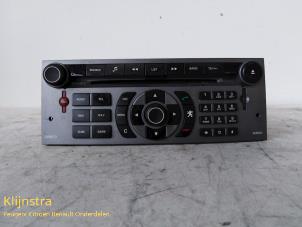 Gebruikte Radio CD Speler Peugeot 407 SW (6E) 2.0 HDiF 16V Prijs € 90,00 Margeregeling aangeboden door Fa. Klijnstra & Zn. VOF
