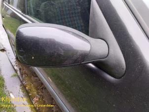 Gebruikte Spiegel Buiten rechts Peugeot 306 (7A/C/S) 1.8i XT,ST Prijs € 35,00 Margeregeling aangeboden door Fa. Klijnstra & Zn. VOF