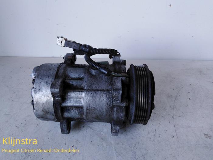 Gebruikte Aircopomp Peugeot 406 Coupé (8C) 2.0 16V Prijs op aanvraag aangeboden door Fa. Klijnstra & Zn. VOF