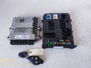 Gebruikte Computer Motormanagement Citroen C5 II Break (RE) 2.0 HDiF 16V Prijs € 175,00 Margeregeling aangeboden door Fa. Klijnstra & Zn. VOF