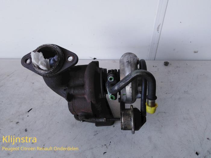 Gebruikte G-lader Peugeot 405 II (4B) 1.9 D Prijs op aanvraag aangeboden door Fa. Klijnstra & Zn. VOF