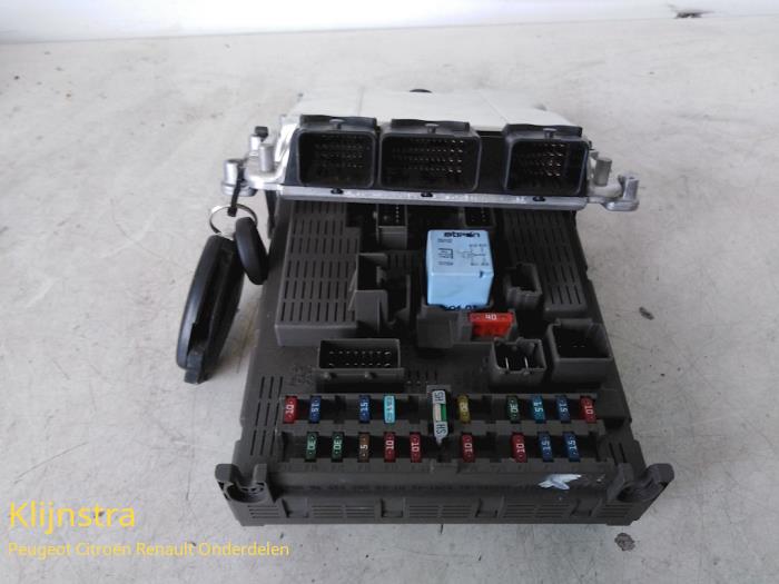 Gebruikte Computer Motormanagement Citroen C5 I Berline (DC) 2.2 HDi 16V FAP Prijs € 175,00 Margeregeling aangeboden door Fa. Klijnstra & Zn. VOF