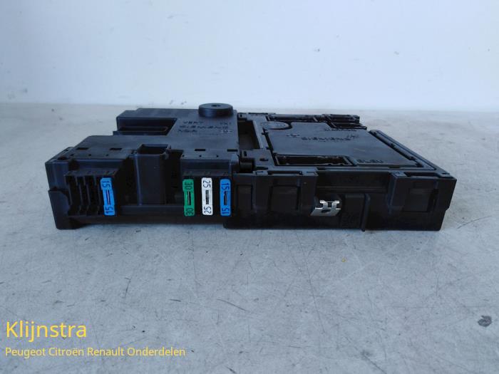 Gebruikte Bodycontrol Module Peugeot 206 (2A/C/H/J/S) 1.9 D Prijs € 165,00 Margeregeling aangeboden door Fa. Klijnstra & Zn. VOF