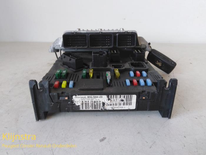 Gebruikte Computer Motormanagement Peugeot 407 (6D) 2.0 HDiF 16V Prijs € 150,00 Margeregeling aangeboden door Fa. Klijnstra & Zn. VOF