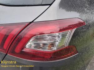 Gebruikte Achterlicht rechts Peugeot 308 (L3/L8/LB/LH/LP) Prijs op aanvraag aangeboden door Fa. Klijnstra & Zn. VOF
