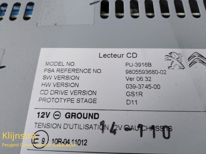 CD Wisselaar van een Peugeot 308 (L3/L8/LB/LH/LP)  2015