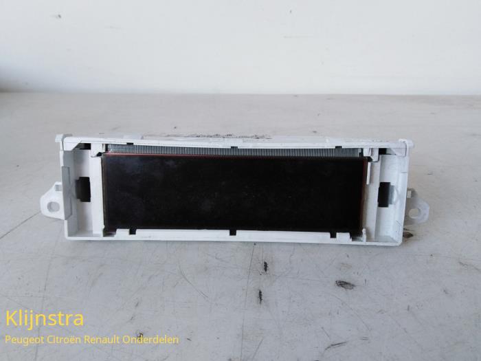 Gebruikte Display Interieur Peugeot 307 SW (3H) 2.0 HDi 110 FAP Prijs € 34,98 Margeregeling aangeboden door Fa. Klijnstra & Zn. VOF