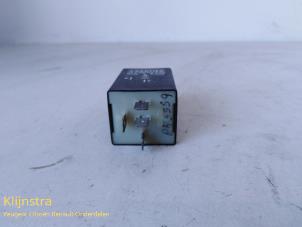 Gebruikte Relais Peugeot 106 Prijs € 19,00 Margeregeling aangeboden door Fa. Klijnstra & Zn. VOF