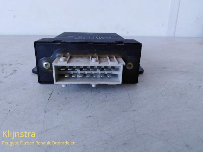 Gebruikte Computer Koeling Peugeot 206 (2A/C/H/J/S) 1.9 D Prijs € 165,00 Margeregeling aangeboden door Fa. Klijnstra & Zn. VOF