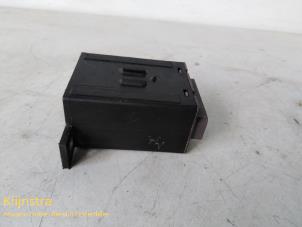 Gebruikte Relais Peugeot 605 (6B) 2.0 SRi Prijs € 35,00 Margeregeling aangeboden door Fa. Klijnstra & Zn. VOF