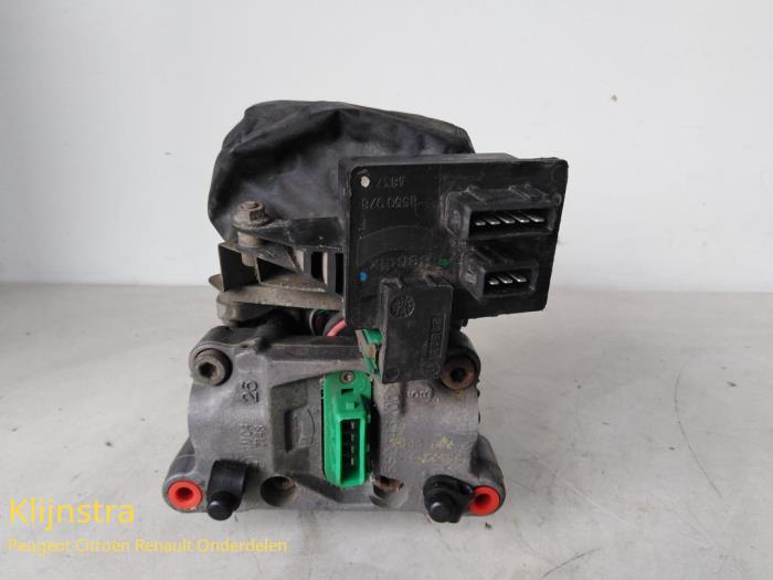 Gebruikte ABS Pomp Peugeot 106 I 1.0i Kat. Prijs € 199,00 Margeregeling aangeboden door Fa. Klijnstra & Zn. VOF