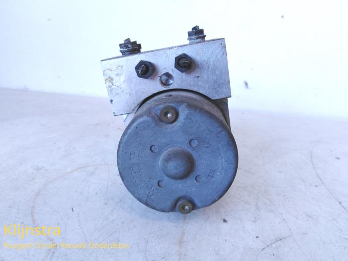 Gebruikte ABS Pomp Peugeot 406 Break (8E/F) 2.1 dT Prijs op aanvraag aangeboden door Fa. Klijnstra & Zn. VOF