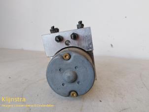 Gebruikte ABS Pomp Peugeot 406 (8B) 2.0 16V ST,SV Prijs op aanvraag aangeboden door Fa. Klijnstra & Zn. VOF