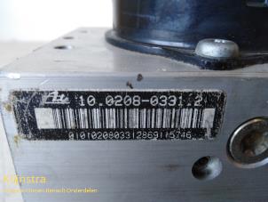 ABS Pomp van een Peugeot 206 (2A/C/H/J/S) 1.9 D 1998