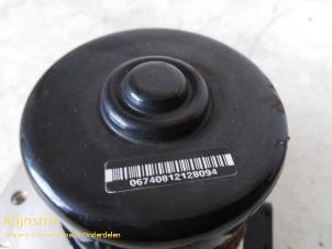ABS Pomp van een Peugeot 206 (2A/C/H/J/S) 1.9 D 1998