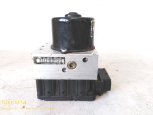 ABS Pomp van een Peugeot 206 (2A/C/H/J/S) 1.9 D 1998