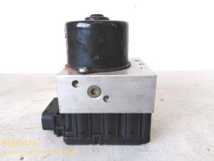 ABS Pomp van een Peugeot 206 (2A/C/H/J/S) 1.9 D 1998