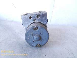 Gebruikte ABS Pomp Renault Clio II (BB/CB) 1.4 16V Prijs op aanvraag aangeboden door Fa. Klijnstra & Zn. VOF