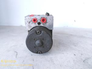 Gebruikte ABS Pomp Renault Megane Break/Grandtour (KA) 1.6 16V RXE,RXT Prijs € 99,00 Margeregeling aangeboden door Fa. Klijnstra & Zn. VOF