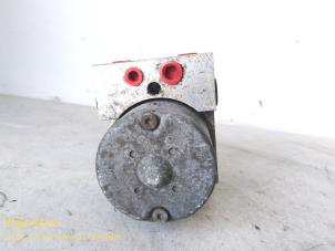 Gebruikte ABS Pomp Renault Scénic I (JA) 1.6 16V Prijs € 99,00 Margeregeling aangeboden door Fa. Klijnstra & Zn. VOF