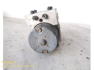 Gebruikte ABS Pomp Renault Megane (BA) 1.6 16V Prijs € 99,00 Margeregeling aangeboden door Fa. Klijnstra & Zn. VOF