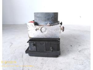 Gebruikte ABS Pomp Renault Megane II Grandtour (KM) 1.5 dCi 85 Prijs € 99,00 Margeregeling aangeboden door Fa. Klijnstra & Zn. VOF