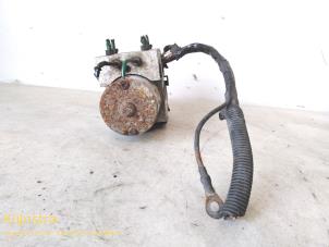 Gebruikte ABS Pomp Renault Scénic I (JA) 1.9 dTi Prijs € 99,00 Margeregeling aangeboden door Fa. Klijnstra & Zn. VOF