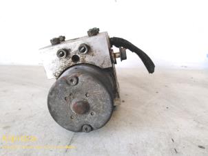 Gebruikte ABS Pomp Renault Scénic I (JA) 2.0 16V Prijs € 99,00 Margeregeling aangeboden door Fa. Klijnstra & Zn. VOF