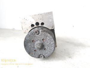 Gebruikte ABS Pomp Renault Espace Prijs € 89,00 Margeregeling aangeboden door Fa. Klijnstra & Zn. VOF