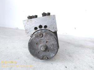 Gebruikte ABS Pomp Renault Espace (JE) 2.0i 16V Prijs € 89,00 Margeregeling aangeboden door Fa. Klijnstra & Zn. VOF