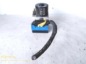 Gebruikte ABS Pomp Renault Laguna II (BG) 2.0 16V Prijs op aanvraag aangeboden door Fa. Klijnstra & Zn. VOF