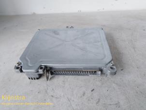 Computer Motormanagement van een Renault Clio (B/C57/357/557/577) 1.2 RL,RN Kat. 1995
