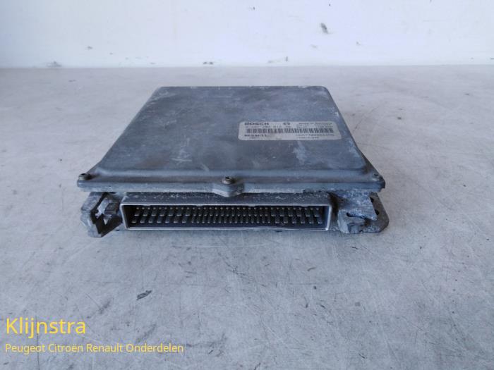 Gebruikte Computer Motormanagement Renault Safrane II 2.5 20V RXE,RXT Prijs op aanvraag aangeboden door Fa. Klijnstra & Zn. VOF