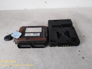 Gebruikte Computer Motormanagement Renault Megane Scénic (JA) 1.6 16V RT,RXE,RXT Prijs € 150,00 Margeregeling aangeboden door Fa. Klijnstra & Zn. VOF