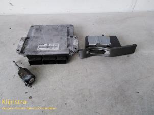 Gebruikte Computer Motormanagement Renault Laguna II Grandtour (KG) 2.2 dCi 150 16V Prijs op aanvraag aangeboden door Fa. Klijnstra & Zn. VOF
