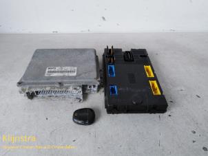 Gebruikte Computer Motormanagement Renault Espace Prijs € 150,00 Margeregeling aangeboden door Fa. Klijnstra & Zn. VOF