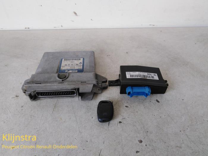 Gebruikte Computer Motormanagement Renault Kangoo Express (FC) 1.9 D 65 Prijs € 150,00 Margeregeling aangeboden door Fa. Klijnstra & Zn. VOF