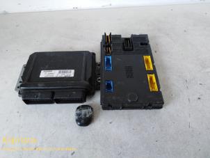 Gebruikte Computer Motormanagement Renault Espace (JK) 2.0 16V Prijs € 150,00 Margeregeling aangeboden door Fa. Klijnstra & Zn. VOF