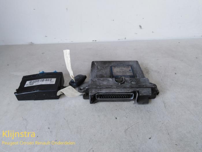 Gebruikte Computer Motormanagement Renault Kangoo Express (FC) 1.9 D 65 Prijs € 150,00 Margeregeling aangeboden door Fa. Klijnstra & Zn. VOF